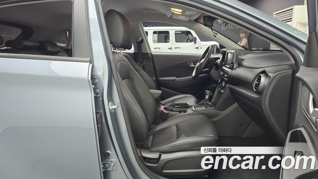 Hyundai Kona 2018 — photo 16