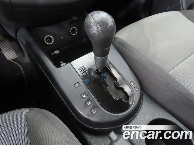 Kia Porte 2013 — photo 15