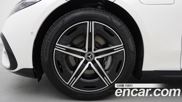 Mercedes-Benz EQS 2025 — photo 5