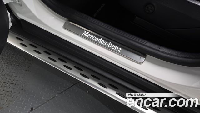 Mercedes-Benz GLC-Class 2024 — photo 25