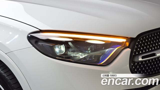Mercedes-Benz GLC-Class 2024 — photo 8