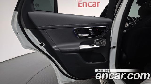 Mercedes-Benz GLC-Class 2024 — photo 15
