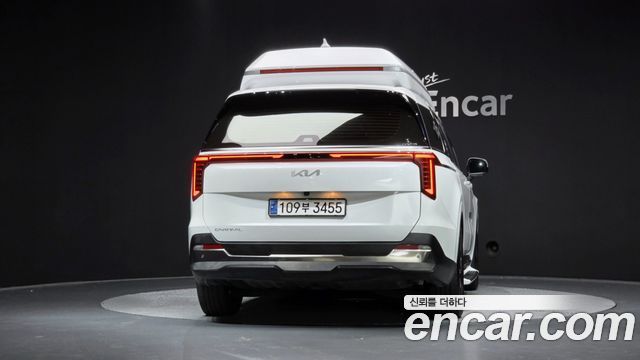 Kia Canival 2025 — photo 4