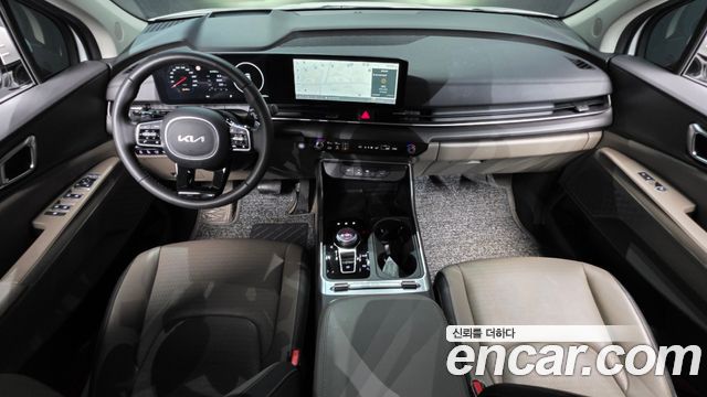 Kia Canival 2025 — photo 10
