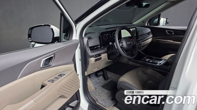 Kia Canival 2025 — photo 13