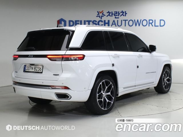 Jeep Cherokee 2023 — photo 2