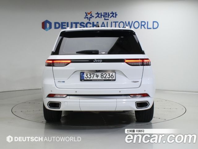 Jeep Cherokee 2023 — photo 4