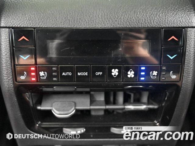 Jeep Cherokee 2023 — photo 16
