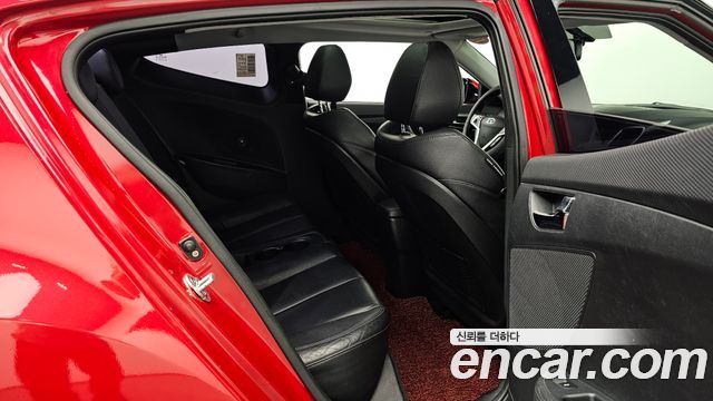 Hyundai Veloster 2012 — photo 11