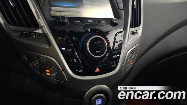 Hyundai Veloster 2012 — photo 17