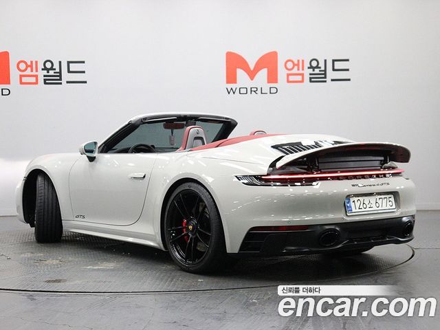 Porsche 911 2023 — photo 4
