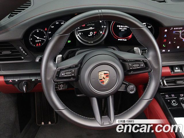 Porsche 911 2023 — photo 14