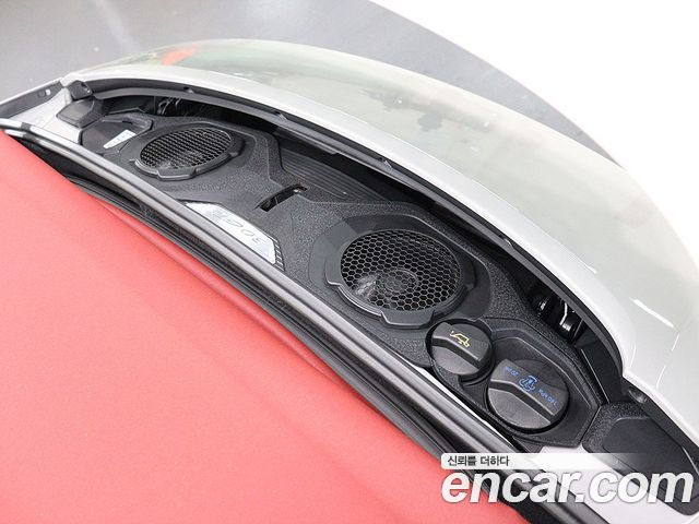 Porsche 911 2023 — photo 20