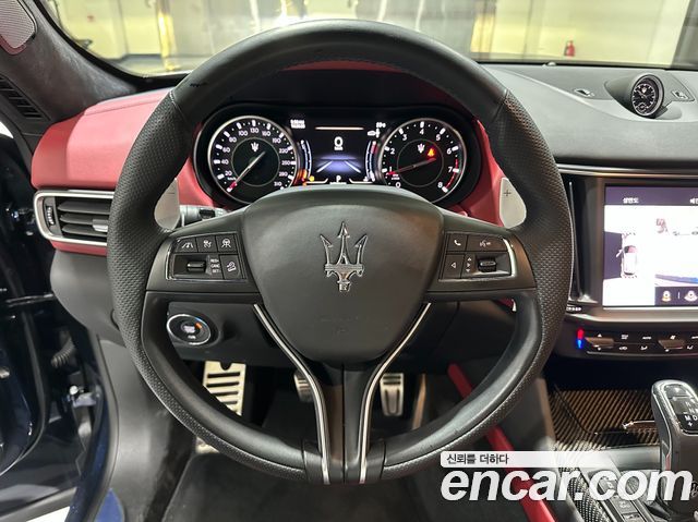 Maserati Levante 2023 — photo 6