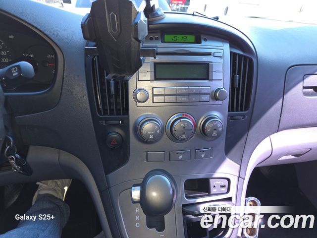 Hyundai Starex 2014 — photo 14