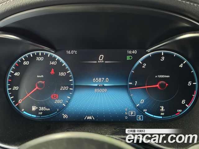 Mercedes-Benz GLC-Class 2020 — photo 6