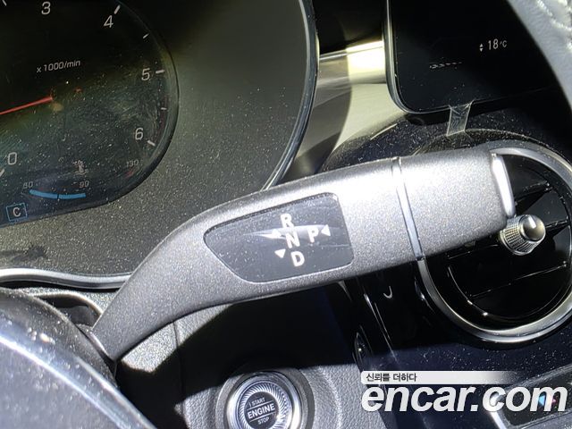 Mercedes-Benz GLC-Class 2020 — photo 10