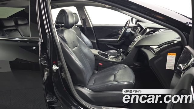 Hyundai Grandeur 2015 — photo 12