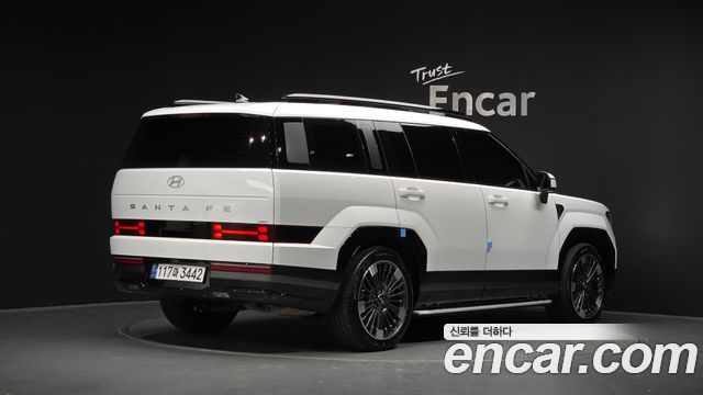 Hyundai Santafe 2025 — photo 2