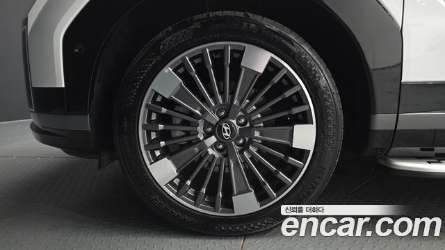 Hyundai Santafe 2025 — photo 5