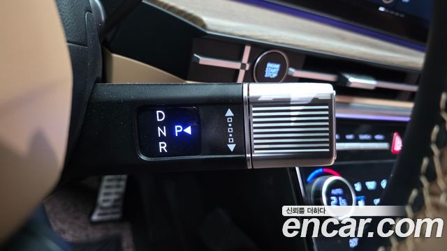 Hyundai Santafe 2025 — photo 9
