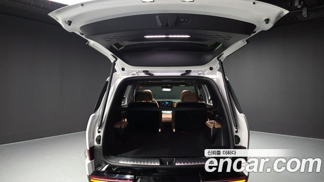 Hyundai Santafe 2025 — photo 20