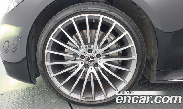 Mercedes-Benz S-Class 2023 — photo 5