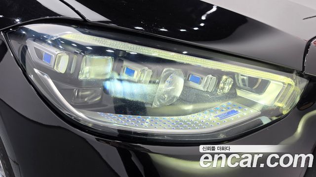 Mercedes-Benz S-Class 2023 — photo 8