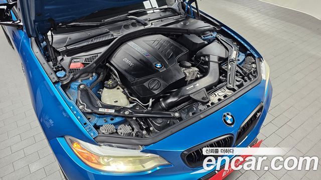 BMW M2 2017 — photo 6
