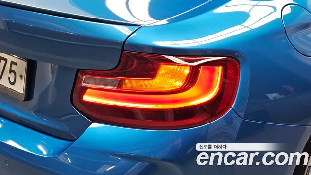 BMW M2 2017 — photo 9