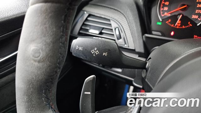 BMW M2 2017 — photo 30
