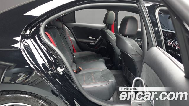 Mercedes-Benz A-Class 2024 — photo 17