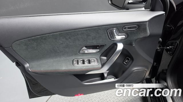 Mercedes-Benz A-Class 2024 — photo 14