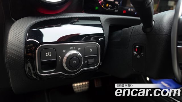 Mercedes-Benz A-Class 2024 — photo 30