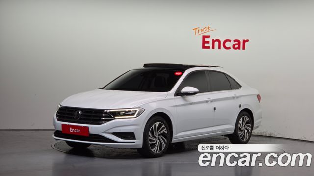 Volkswagen Jetta 2021 — photo 1