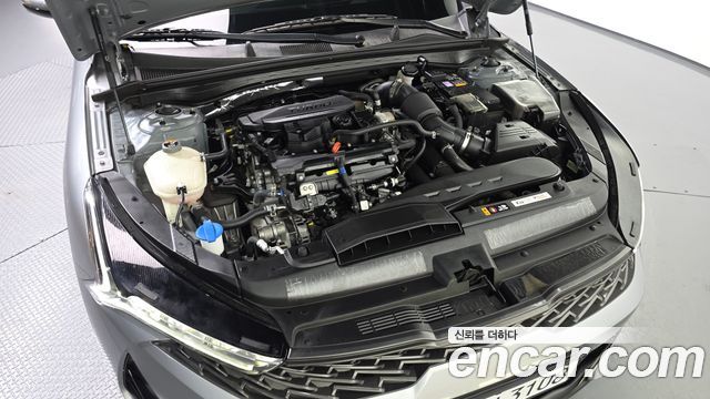 Kia K5 2023 — photo 6