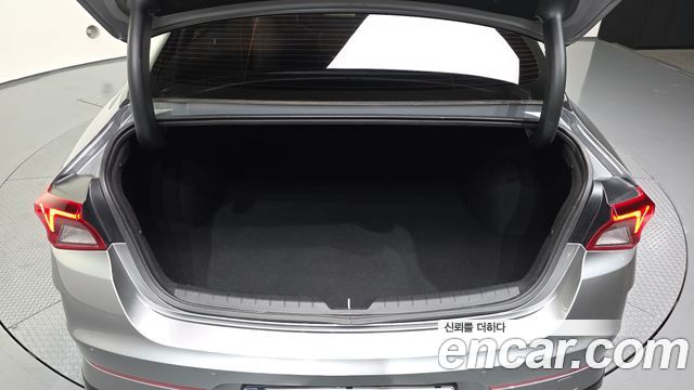 Kia K5 2023 — photo 20