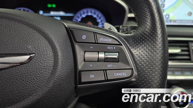 Genesis G70 2018 — photo 22