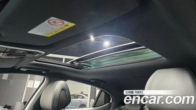 Genesis G70 2018 — photo 23