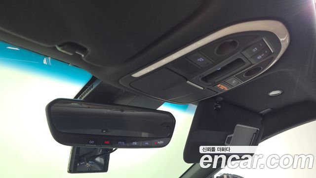 Genesis G70 2018 — photo 26