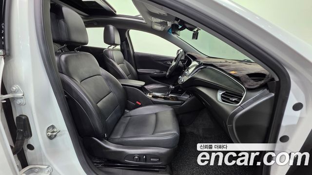 Chevrolet Korea Malibu 2017 — photo 13