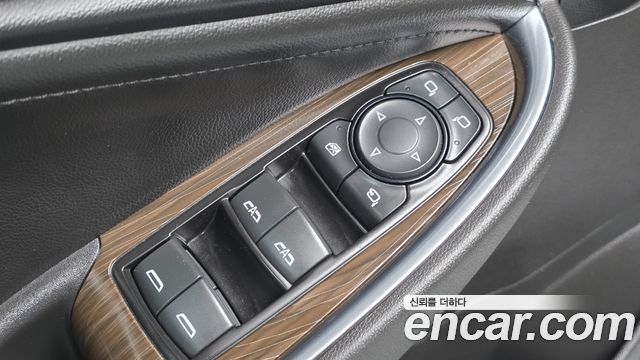 Chevrolet Korea Malibu 2017 — photo 20
