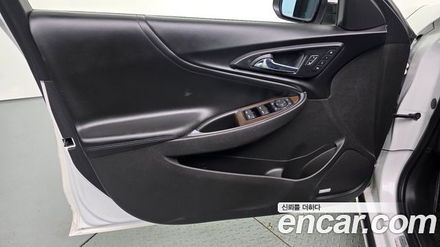 Chevrolet Korea Malibu 2017 — photo 14