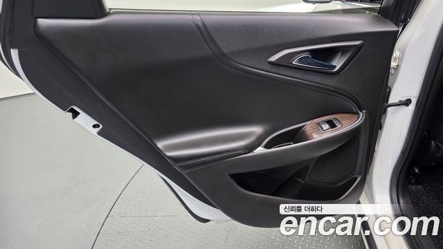 Chevrolet Korea Malibu 2017 — photo 15