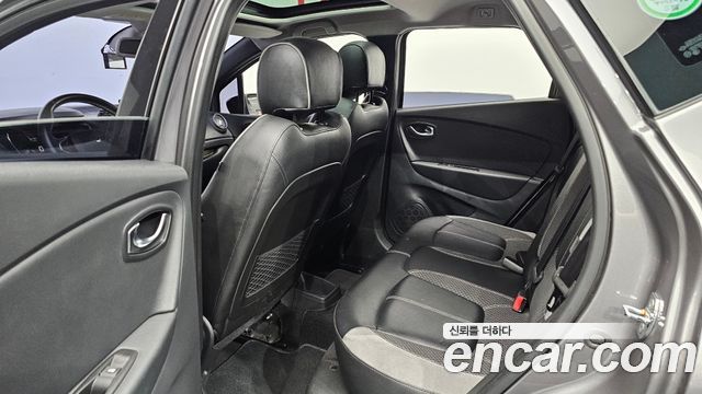 Renault Korea QM3 2018 — photo 18