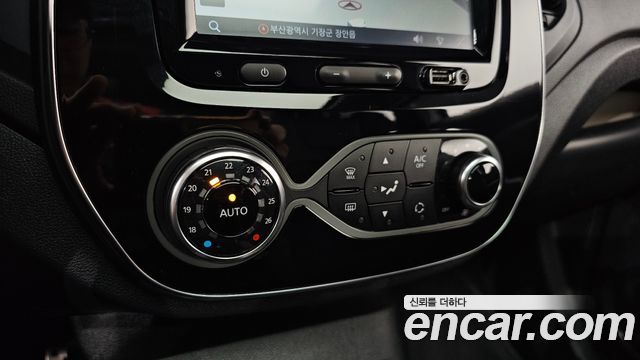 Renault Korea QM3 2018 — photo 24