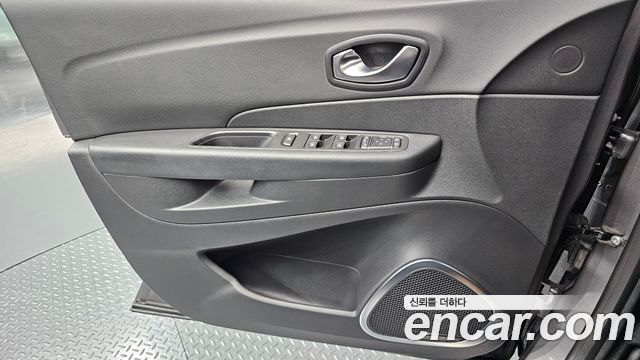 Renault Korea QM3 2018 — photo 14