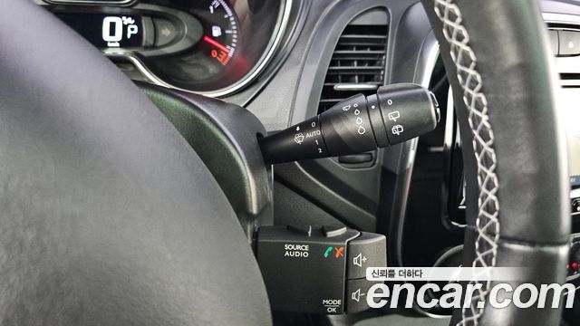 Renault Korea QM3 2018 — photo 27