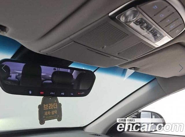 Genesis EQ900 2017 — photo 15