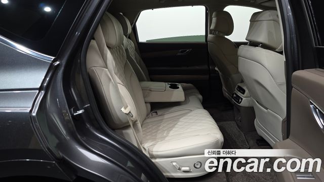 Genesis GV80 2022 — photo 17